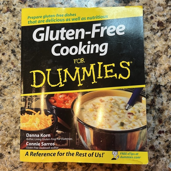 2 Gluten Free cookbooks - Picture 2 of 7